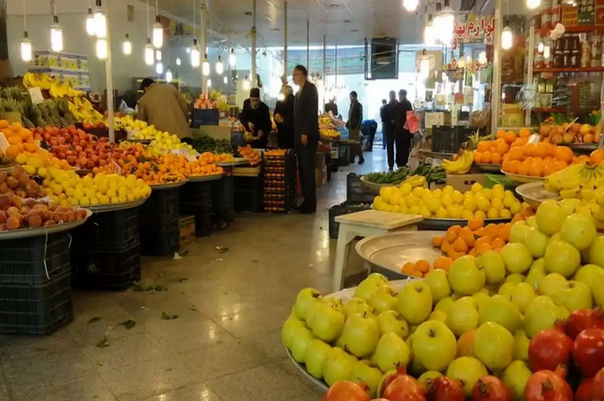 امروز میوه را گران‌تر از این قیمت‌ها نخرید | حداقل و حداکثر قیمت میوه در مشهد (۲ تیر ۱۴۰۳)