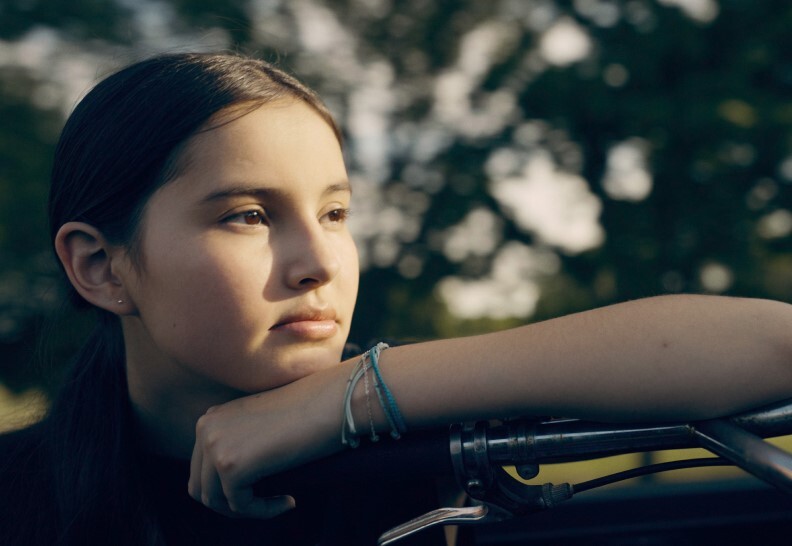 نگاهی به فیلم رقص خیالی (Fancy Danc) ۲۰۲۳ و بازی لیلی گلداستون نگاهی به فیلم رقص خیالی (Fancy Danc) ۲۰۲۳ و بازی لیلی گلداستون