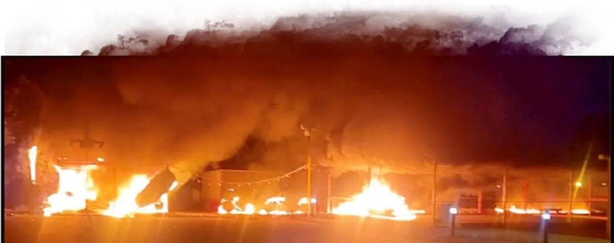 آتش زدن یک شهربازی پس از جنایت مسلحانه در مشهد + عکس آتش زدن یک شهربازی پس از جنایت مسلحانه در مشهد + عکس