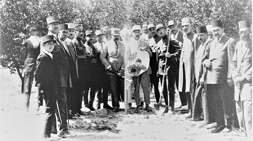 پرونده‌ای که در تاریخ باز ماند