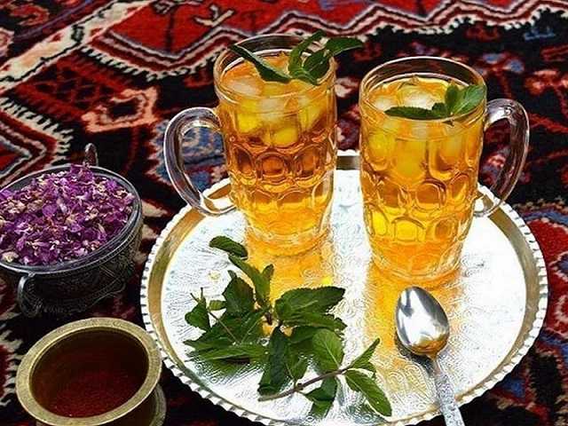 طرز تهیه گواراترین شربتهای نذری محرم برای ۱۰۰ تا ۲۰۰ نفر طرز تهیه گواراترین شربتهای نذری محرم برای ۱۰۰ تا ۲۰۰ نفر