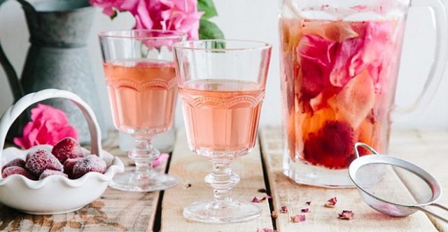 طرز تهیه گواراترین شربتهای نذری محرم برای ۱۰۰ تا ۲۰۰ نفر طرز تهیه گواراترین شربتهای نذری محرم برای ۱۰۰ تا ۲۰۰ نفر