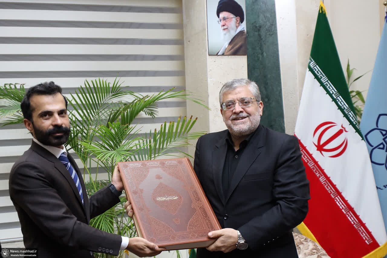 دیدار سرکنسول جمهوری پاکستان با شهردار مشهدمقدس (۲۷ تیر ۱۴۰۳)