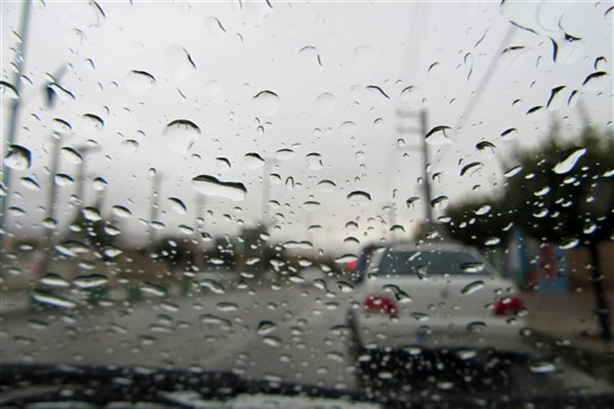 بارش باران و کاهش دید افقی رانندگان در حوزه بردسکن، کلات وسرخس (۳ تیرماه ماه ۱۴۰۳)