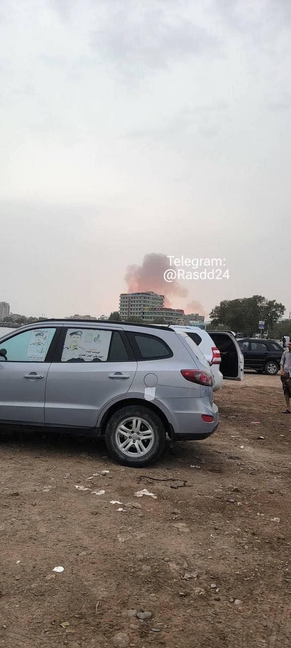 حمله اسرائیل به بندر الحدیده یمن + فیلم و عکس (۳۰ تیر ۱۴۰۳) حمله اسرائیل به بندر الحدیده یمن + فیلم و عکس (۳۰ تیر ۱۴۰۳)