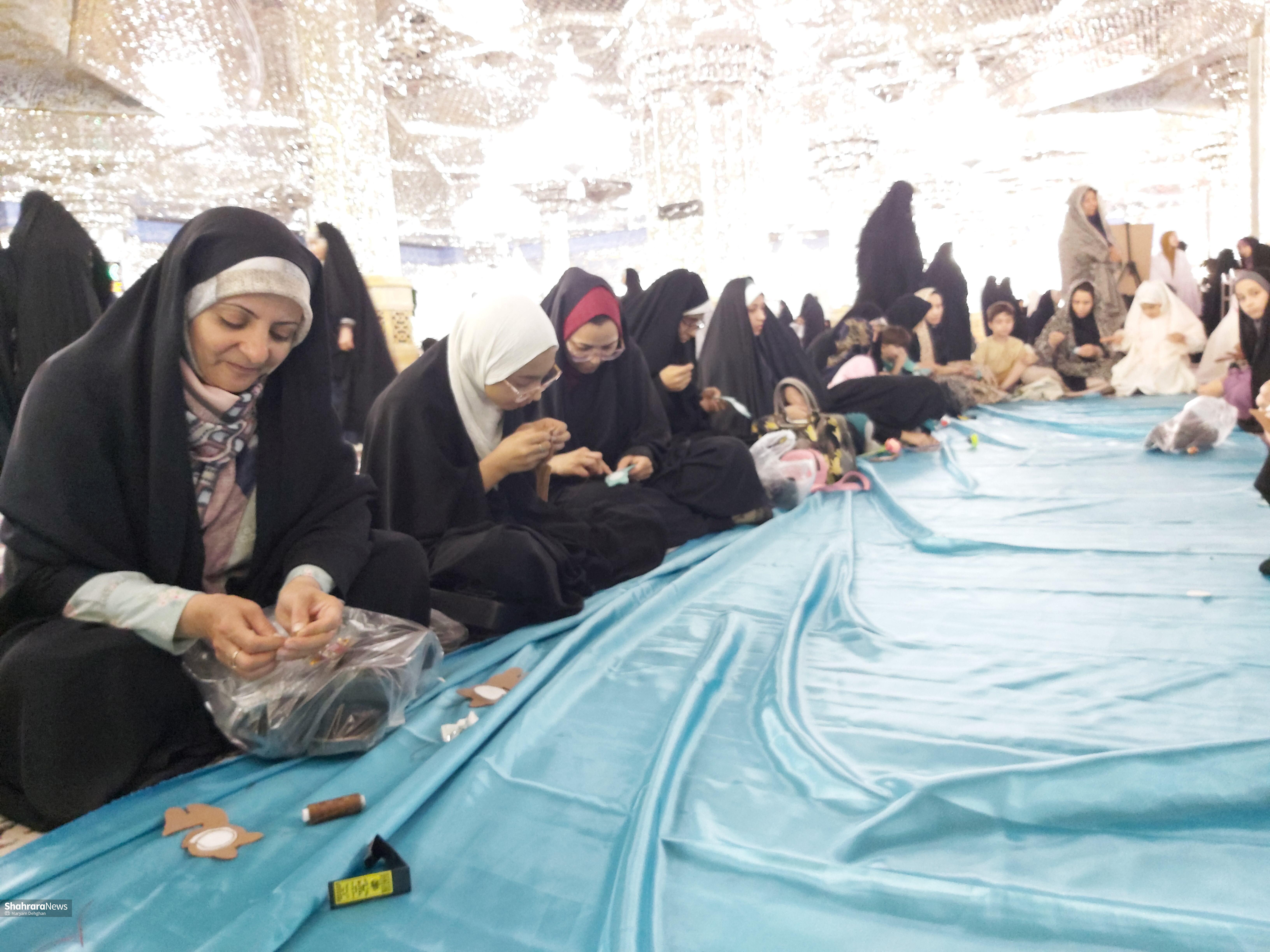 جشن مادر دختری «غدیر، عید هم عهدی» در حرم مطهر رضوی برگزار شد