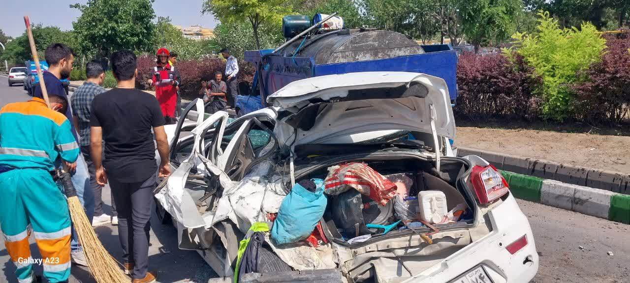 برخورد خودرو تارا و نیسان در مشهد حادثه آفرید (۶ تیر ۱۴۰۳) برخورد خودرو تارا و نیسان در مشهد حادثه آفرید (۶ تیر ۱۴۰۳)