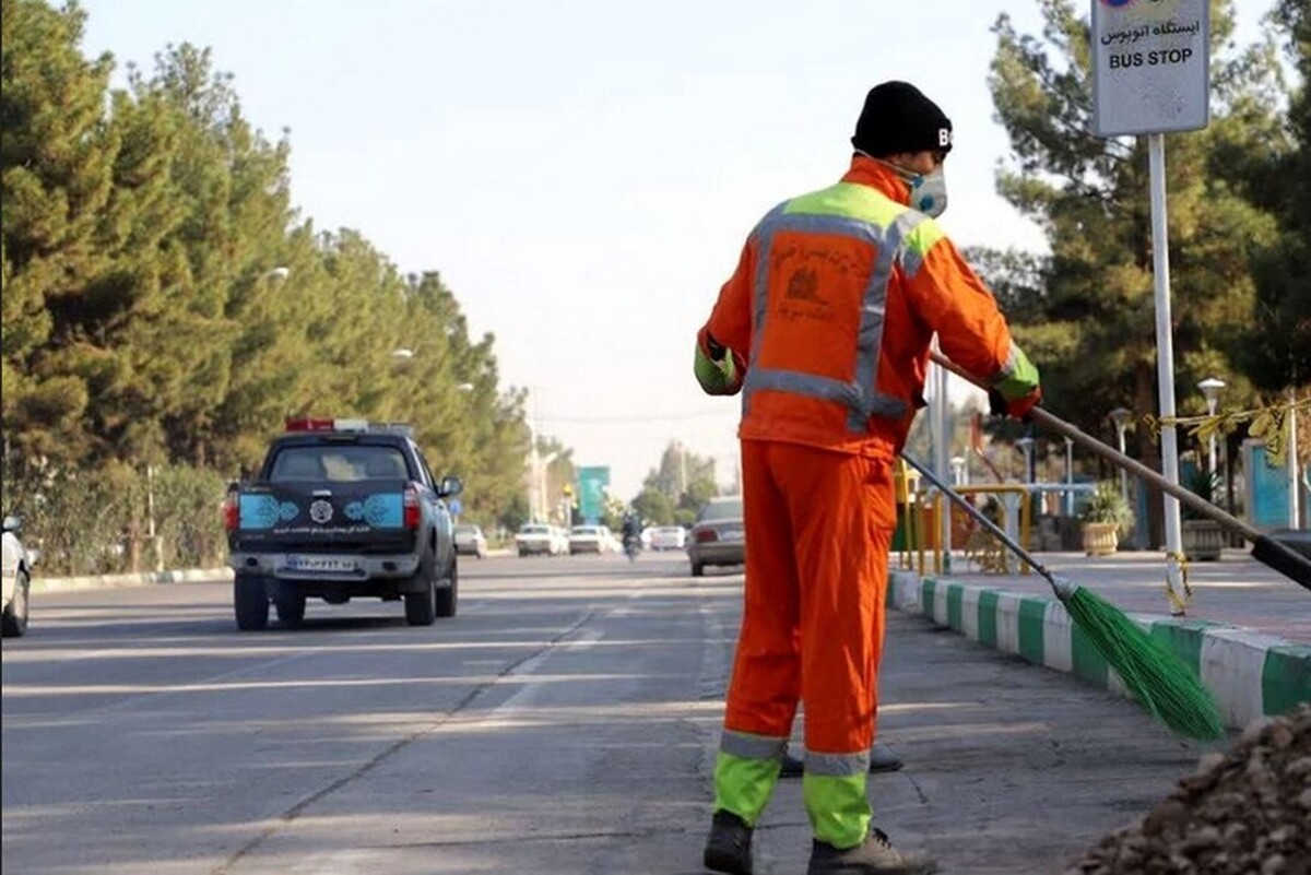 پاکبان کاشانی بسته میلیاردی را به صاحبش بازگرداند + عکس