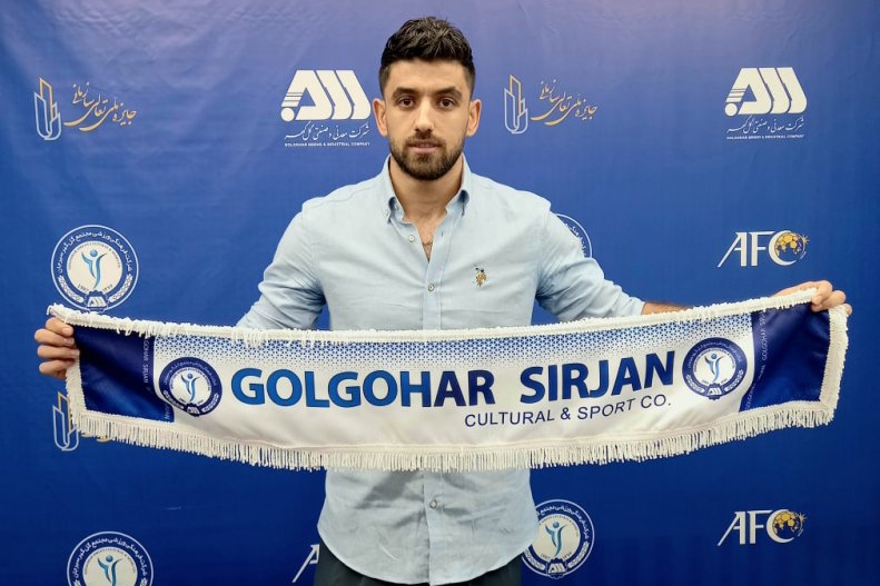 مهاجم استقلال به گل گهر پیوست + عکس مهاجم استقلال به گل گهر پیوست + عکس