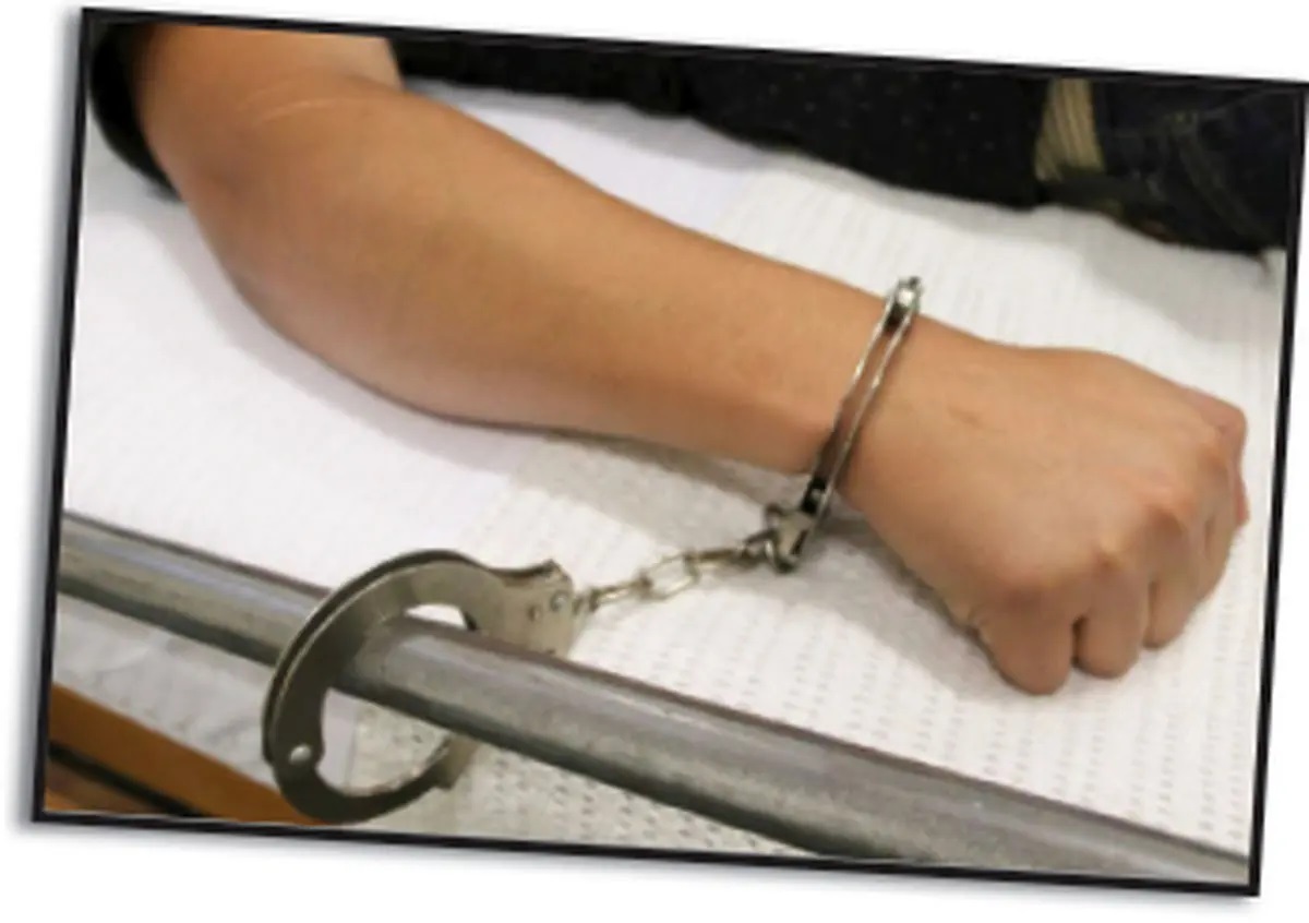 قتل جوان ۱۹ ساله در چاقوکشی هولناک خیابانی در مشهد + عکس قتل جوان ۱۹ ساله در چاقوکشی هولناک خیابانی در مشهد + عکس