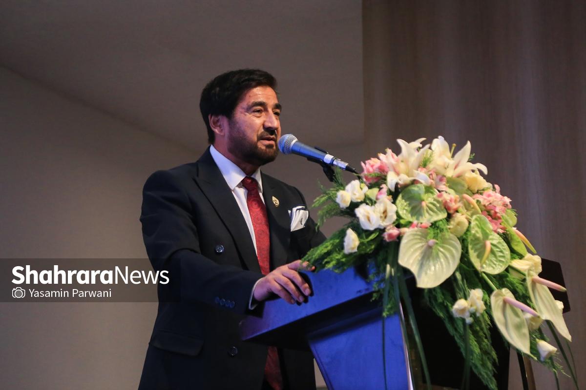 تیم ملی فوتسال افغانستان در مراسمی با حضور خداداد عزیزی برای حضور در جام جهانی بدرقه شد تیم ملی فوتسال افغانستان در مراسمی با حضور خداداد عزیزی برای حضور در جام جهانی بدرقه شد