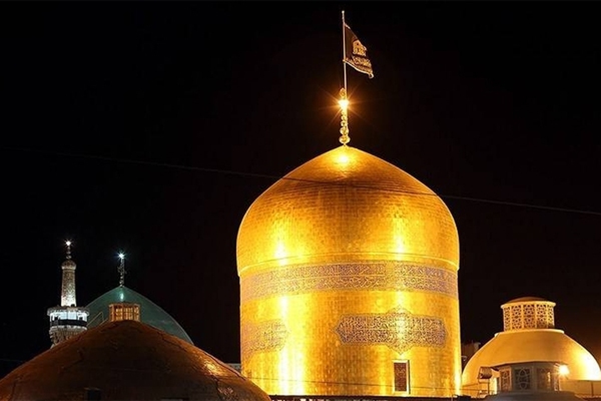 با دستور تولیت آستان قدس رضوی، مصرف برق حرم مطهر رضوی برای کمک به پایداری شبکه برق کاهش یافت.