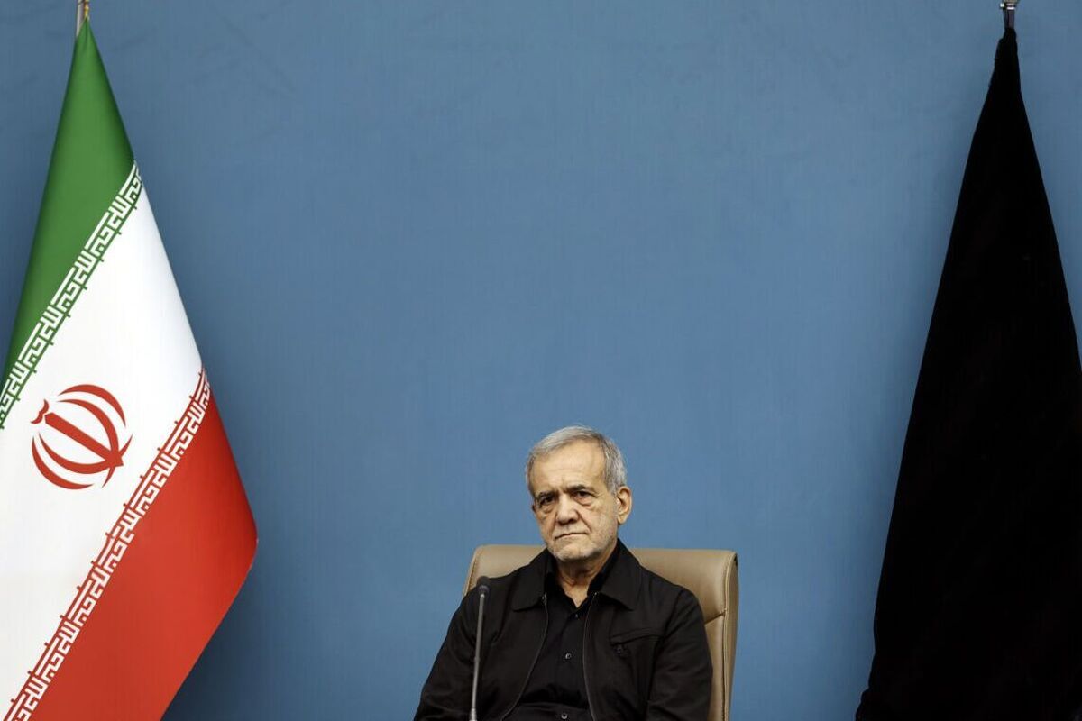 تکلیف وزرای دولت چهاردهم پس از مراسم تحلیف مشخص خواهد شد تکلیف وزرای دولت چهاردهم پس از مراسم تحلیف مشخص خواهد شد