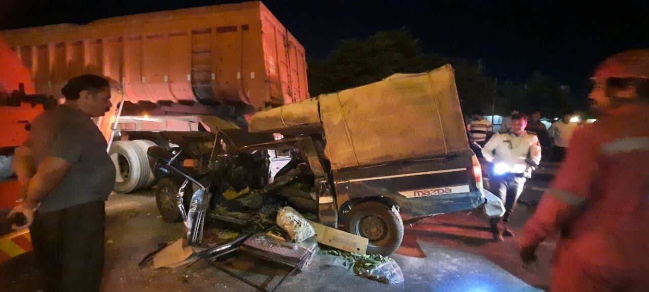 نجات دو محبوس تصادف مزدا در بزرگراه پیامبر اعظم (ص) مشهد (یکم شهریور ۱۴۰۳) نجات دو محبوس تصادف مزدا در بزرگراه پیامبر اعظم (ص) مشهد (یکم شهریور ۱۴۰۳)