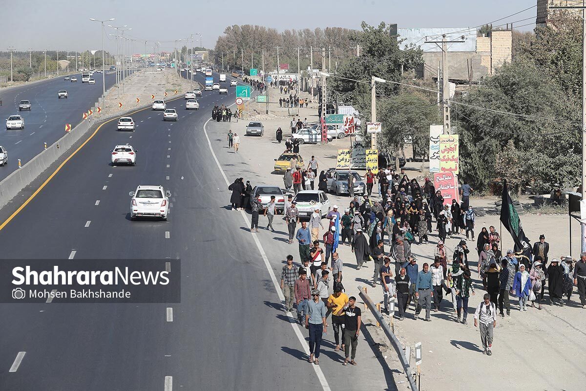 حرکت ۲۵۳ کاروان پیاده در جاده‌های خراسان رضوی به سمت مشهد