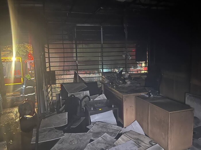 آتش‌سوزی یک بانک در اصفهان+جزئیات (۱۲ شهریور ۱۴۰۳)