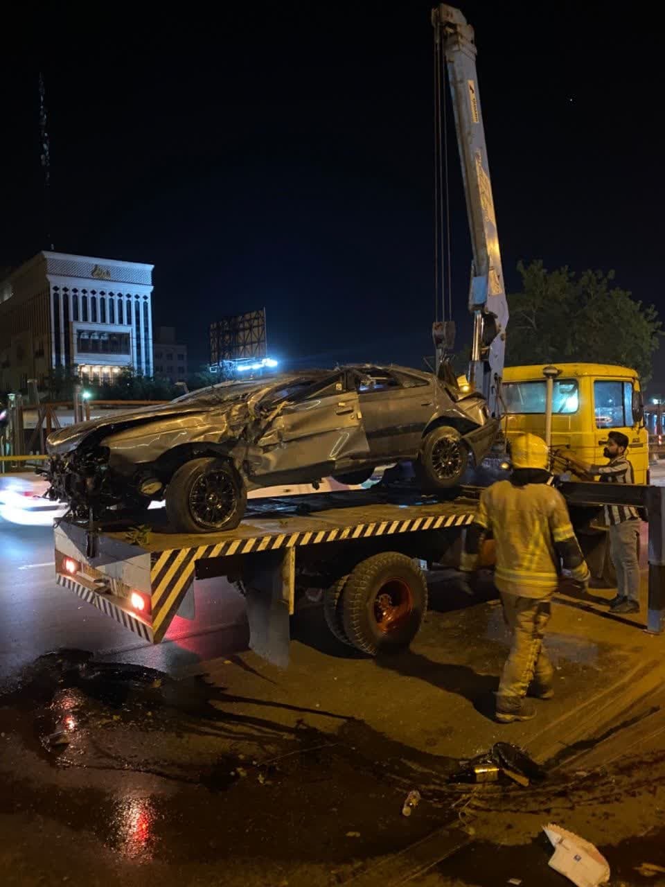 مصدومیت ۲ نفر بر اثر تصادف عجیب پژو پارس در بلوار وکیل آباد مشهد (۱۴ شهریور ۱۴۰۳) مصدومیت ۲ نفر بر اثر تصادف عجیب پژو پارس در بلوار وکیل آباد مشهد (۱۴ شهریور ۱۴۰۳)