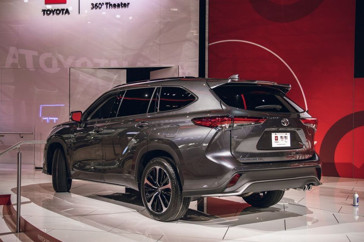 غول شاسی بلند جدید تویوتا در راه ایران + تصاویر و مشخصات غول شاسی بلند جدید تویوتا در راه ایران + تصاویر و مشخصات