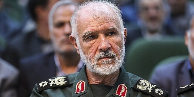 فرماندهان سپاه از تنبیه شدید رژیم صهیونیستی در پی ترور اسماعیل هنیه خبر دادند فرماندهان سپاه از تنبیه شدید رژیم صهیونیستی در پی ترور اسماعیل هنیه خبر دادند