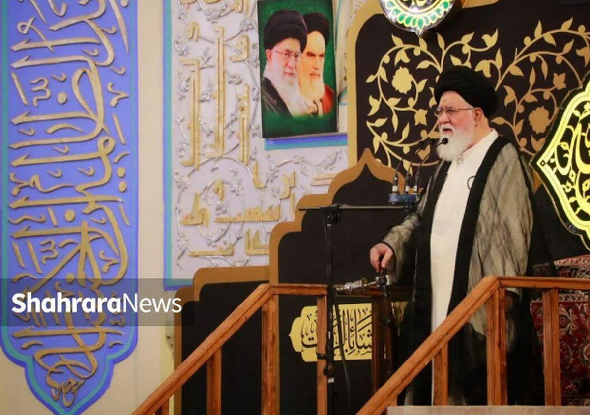 آیت‌الله علم‌الهدی: خدمت به زائران، سعادت همکاری با امام رئوف است | باید از انگیزه دینی مردم در انقلاب اسلامی حفاظت شود