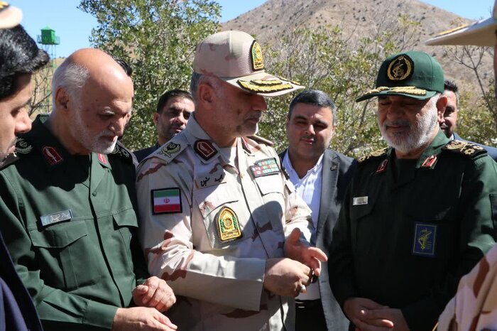 بازدید فرمانده کل سپاه از مرزهای خراسان رضوی بازدید فرمانده کل سپاه از مرزهای خراسان رضوی