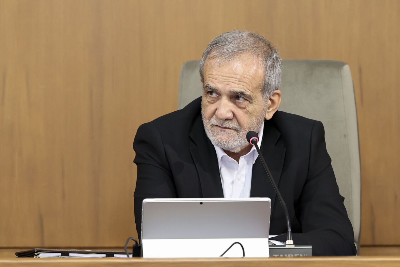 اولین نشست خبری رئیس جمهور امروز برگزار خواهد شد اولین نشست خبری رئیس جمهور امروز برگزار خواهد شد