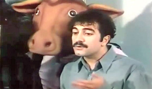 نقاب دار اخم و لبخند