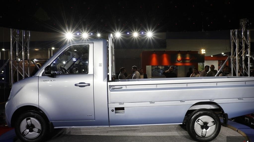 خودرو «وانت واندر» در بیست و چهارمین نمایشگاه خودرو مشهد رونمایی شد + ویدئو خودرو «وانت واندر» در بیست و چهارمین نمایشگاه خودرو مشهد رونمایی شد + ویدئو