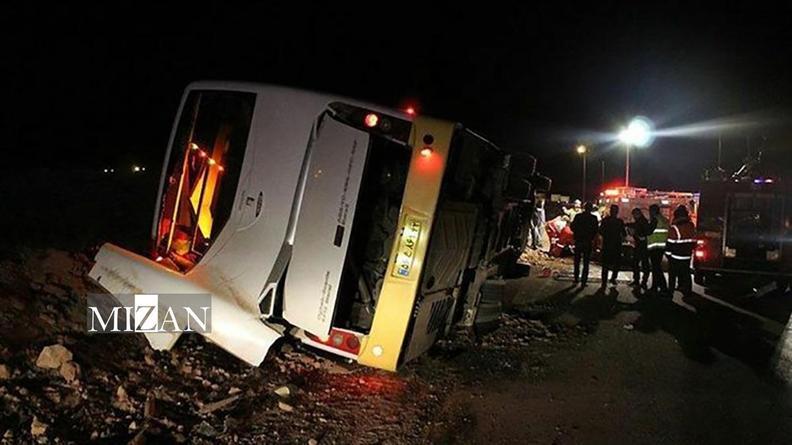 واژگونی اتوبوس زائران اربعین در اتوبان ساوه همدان ۲۸ مصدوم برجای گذاشت (۵ شهریور ۱۴۰۳) واژگونی اتوبوس زائران اربعین در اتوبان ساوه همدان ۲۸ مصدوم برجای گذاشت (۵ شهریور ۱۴۰۳)