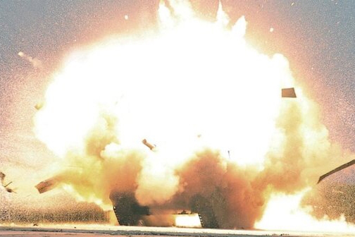 رهبر کرهشمالی بر آزمایش پهپادهای انتحاری نظارت کرد رهبر کرهشمالی بر آزمایش پهپادهای انتحاری نظارت کرد