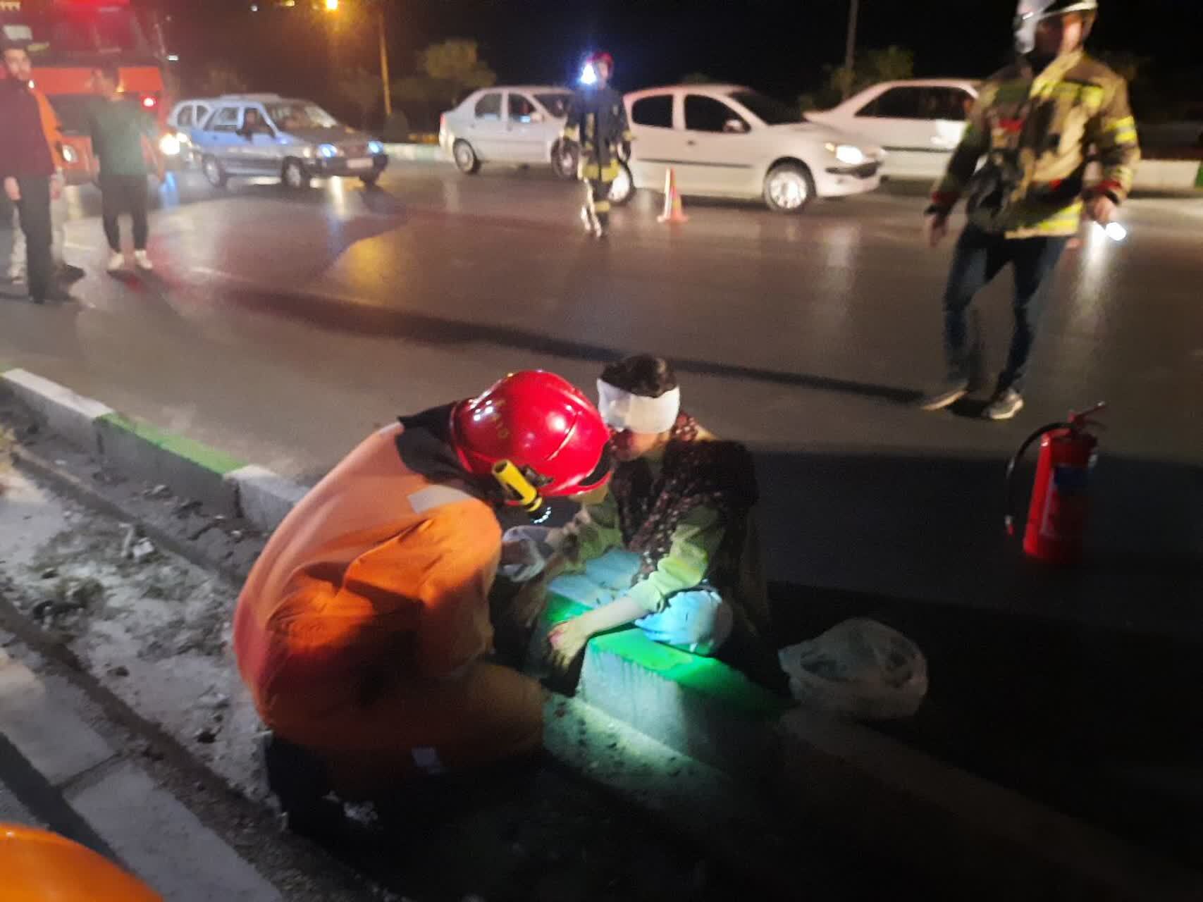 برخورد پراید با تیر چراغ برق در بلوار نماز مشهد + تصاویر (چهارشنبه ۱۱ مهر ۱۴۰۳) برخورد پراید با تیر چراغ برق در بلوار نماز مشهد + تصاویر (چهارشنبه ۱۱ مهر ۱۴۰۳)