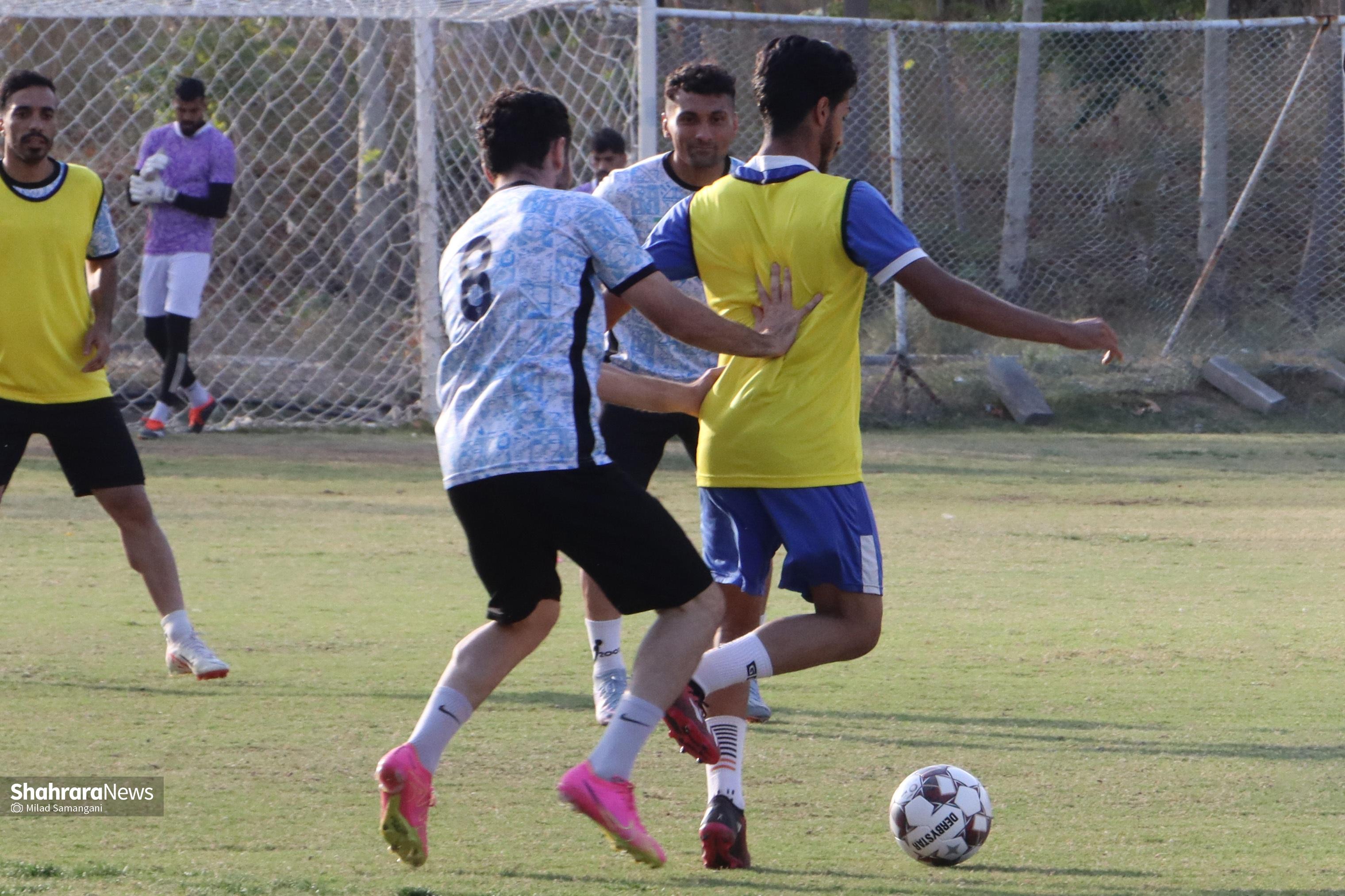 رونمایی از فردوسی ثامن در ورزشگاه ثامن + عکس و فیلم رونمایی از فردوسی ثامن در ورزشگاه ثامن + عکس و فیلم