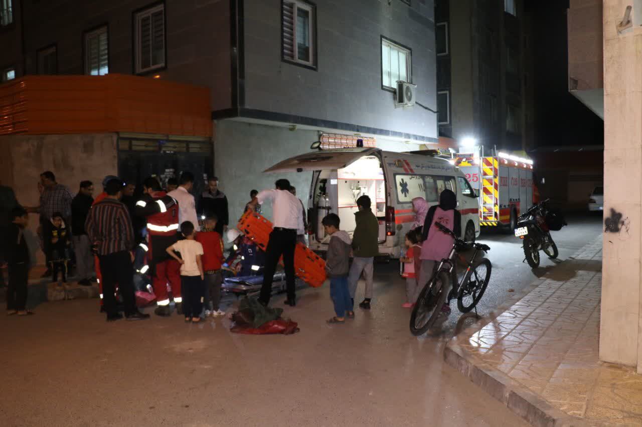 سقوط جوان مشهدی در چاله آسانسور (۱۶ مهر ۱۴۰۳) سقوط جوان مشهدی در چاله آسانسور (۱۶ مهر ۱۴۰۳)