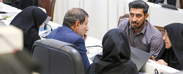 مسکن همچنان در صدر مشکلات مطرح شده در دیدارهای مردمی فرماندار مشهد مسکن همچنان در صدر مشکلات مطرح شده در دیدارهای مردمی فرماندار مشهد