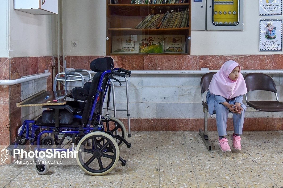 معاون توانمندسازی سازمان بهزیستی کشور گفت: در حال حاضر حدود ۱۸۰ هزار دانش‌آموز در گروه سنی ۷ تا ۱۸ سال تحت پوشش و حمایت این سازمان قرار دارند که برای مرحله نخست اجرای برنامه استعدادیابی حدود ۳۷۰۰ نفر در این برنامه قرار می‌گیرند.