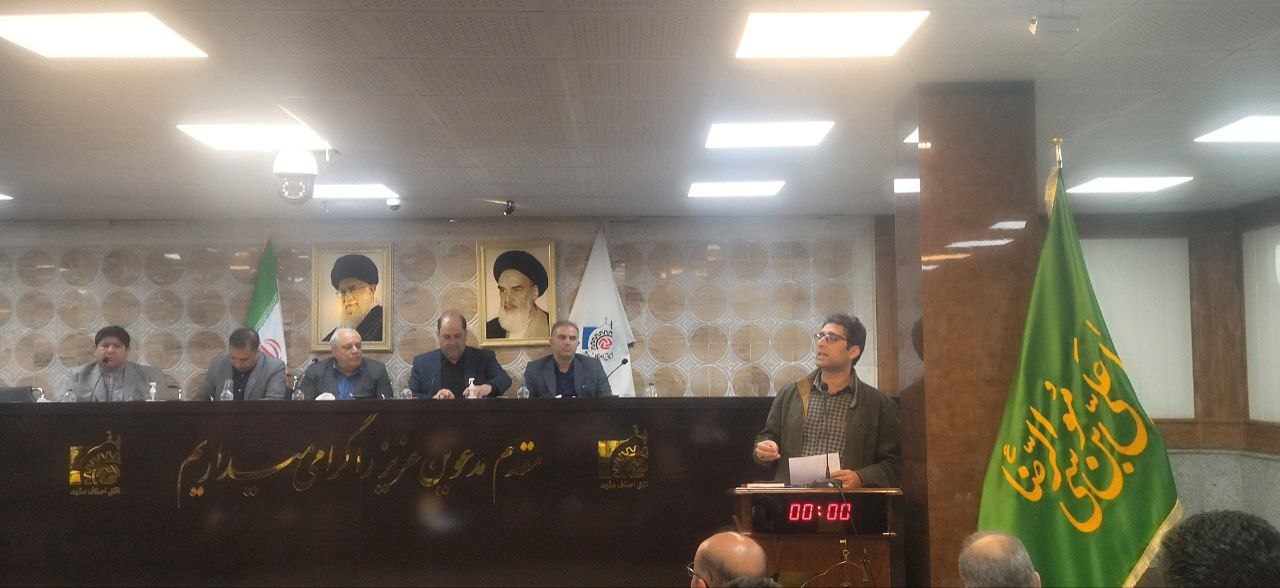 مدیرکل فرهنگ و ارشاد اسلامی: مقابله با گسترش واژگان بیگانه در تابلوهای شهری، وظیفهای همگانی است مدیرکل فرهنگ و ارشاد اسلامی: مقابله با گسترش واژگان بیگانه در تابلوهای شهری، وظیفهای همگانی است