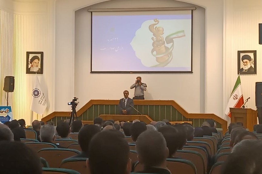 استاندار خراسان رضوی: شورای مشورتی اقتصاد، تجارت و صنعت در استان تشکیل خواهد شد استاندار خراسان رضوی: شورای مشورتی اقتصاد، تجارت و صنعت در استان تشکیل خواهد شد