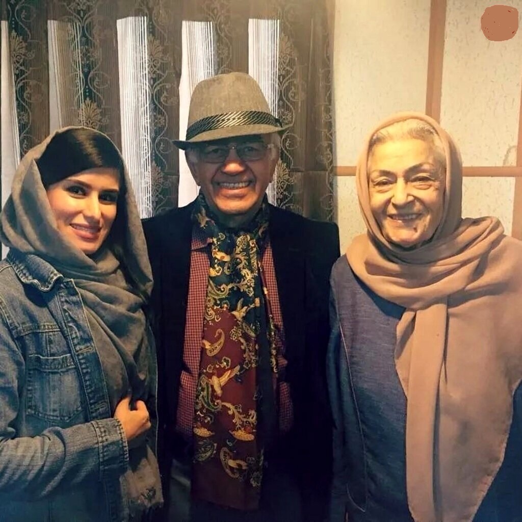 «ژاله علو» در ۹۷ سالگی + عکس «ژاله علو» در ۹۷ سالگی + عکس