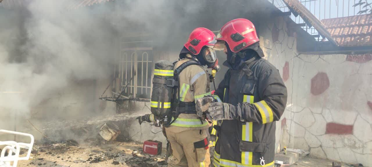 آتشسوزی گسترده یک باغ ویلا واقع در روستای فرهادگرد مشهد + جزییات(4 مهر 1403) آتشسوزی گسترده یک باغ ویلا واقع در روستای فرهادگرد مشهد + جزییات(4 مهر 1403)