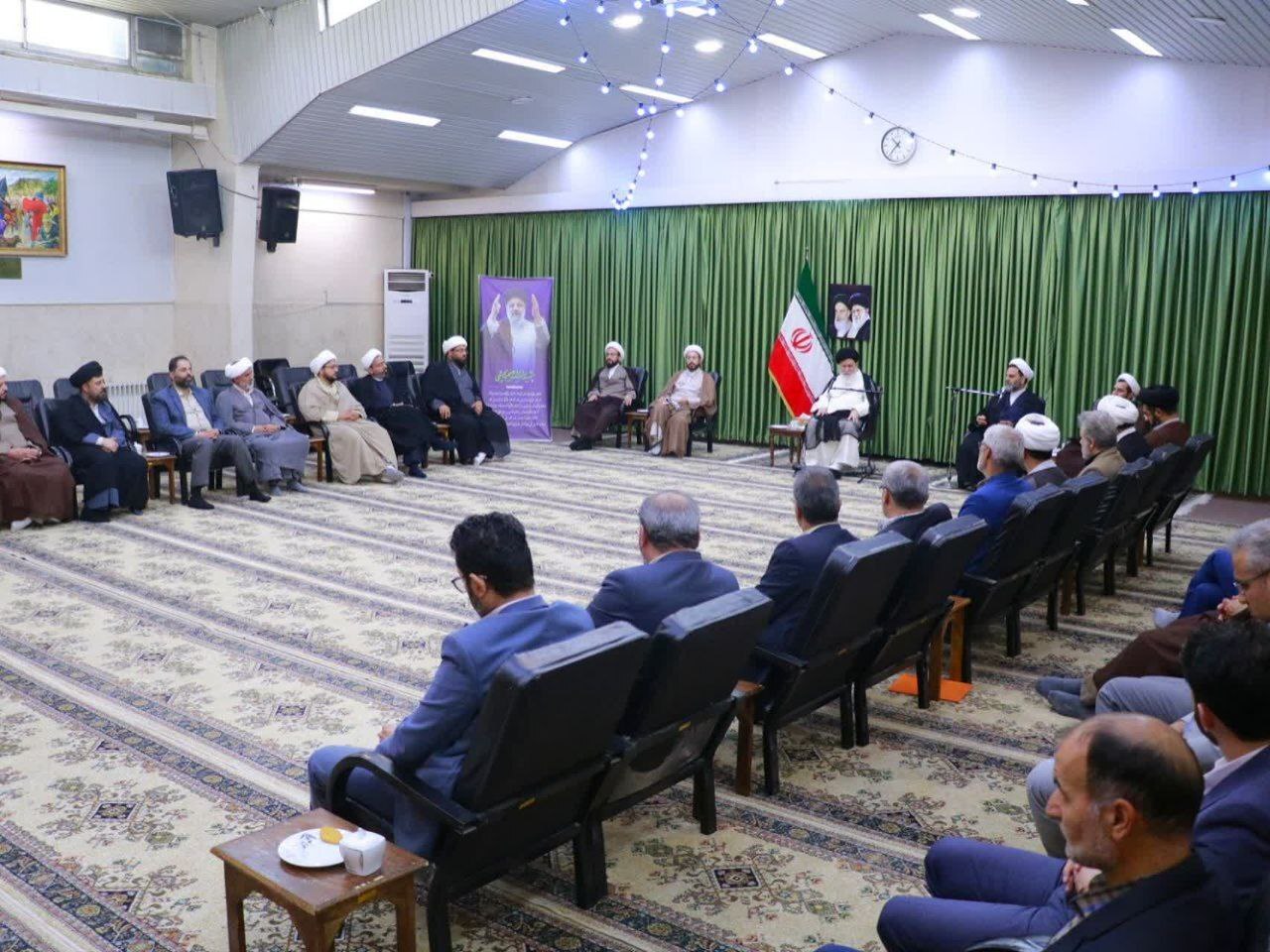 آیتالله علمالهدی: فعالیتهای اوقاف بعد از انقلاب نقش پررنگی در تثبیت نظام و اعتقادات مردم دارد آیتالله علمالهدی: فعالیتهای اوقاف بعد از انقلاب نقش پررنگی در تثبیت نظام و اعتقادات مردم دارد