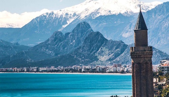 چه زمانی به آنتالیا سفر کنیم؟ آب و هوای آنتالیا در نیمه دوم سال