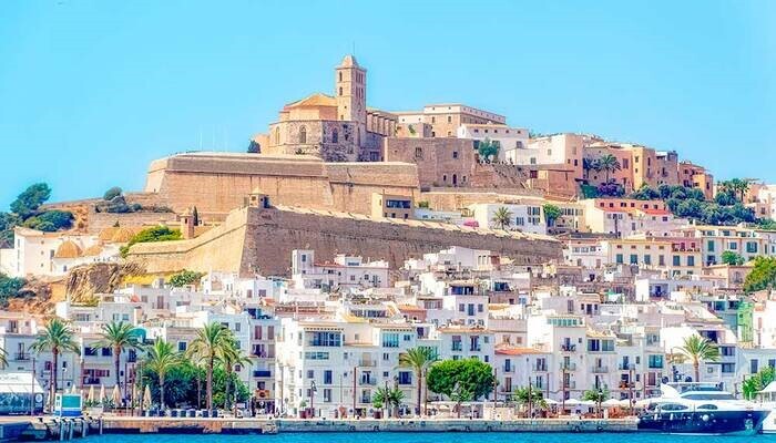 زیباترین شهرهای اسپانیا که باید ببینید زیباترین شهرهای اسپانیا که باید ببینید