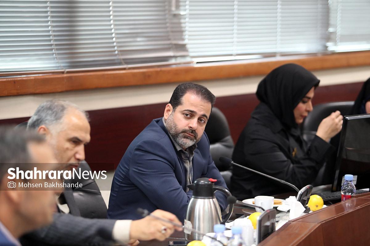 رئیس شورای اسلامی شهر مشهد: در بستههای تشویقی متنوع، از ورزش حمایت میکنیم + عکس و فیلم رئیس شورای اسلامی شهر مشهد: در بستههای تشویقی متنوع، از ورزش حمایت میکنیم + عکس و فیلم