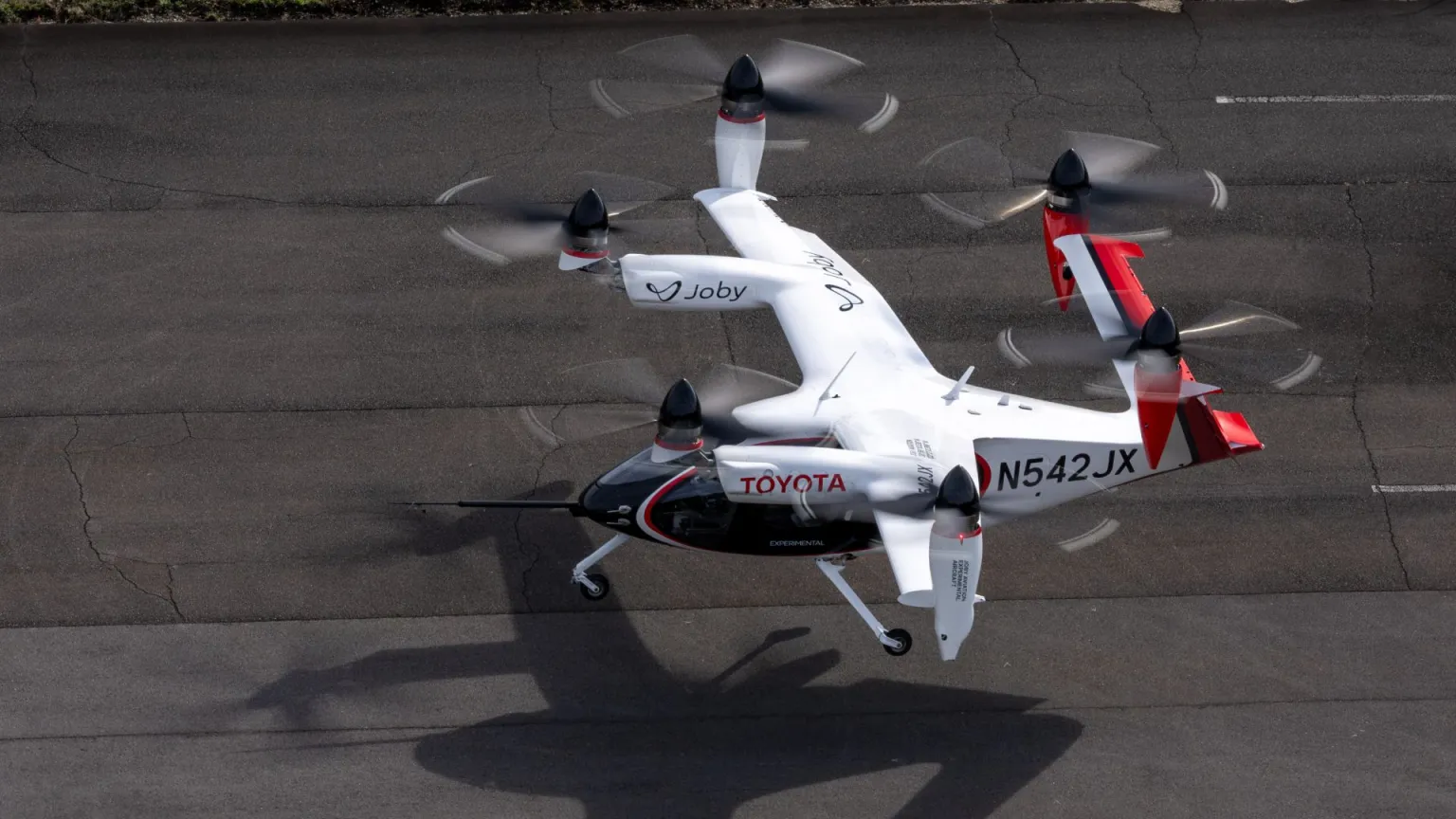 پرواز اولین تاکسی برقی تویوتا در آسمان ژاپن پرواز اولین تاکسی برقی تویوتا در آسمان ژاپن