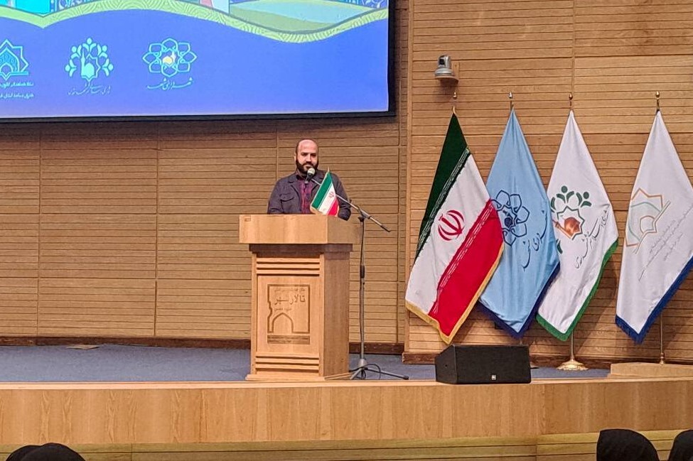 گردهمایی بانوان فعال فرهنگی و هنری در مشهد | فعالیت ۱۰۰ کانون تخصصی بانوان در خراسان رضوی (۱۷ آبان ۱۴۰۳)