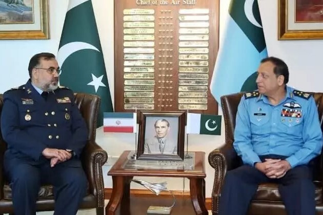 فرمانده نیروی هوایی ارتش به پاکستان سفر کرد فرمانده نیروی هوایی ارتش به پاکستان سفر کرد