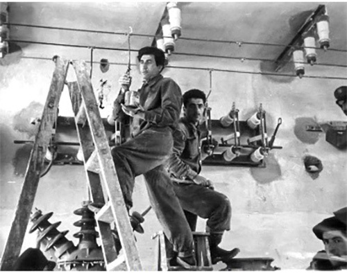 مردم دیده روشنایی