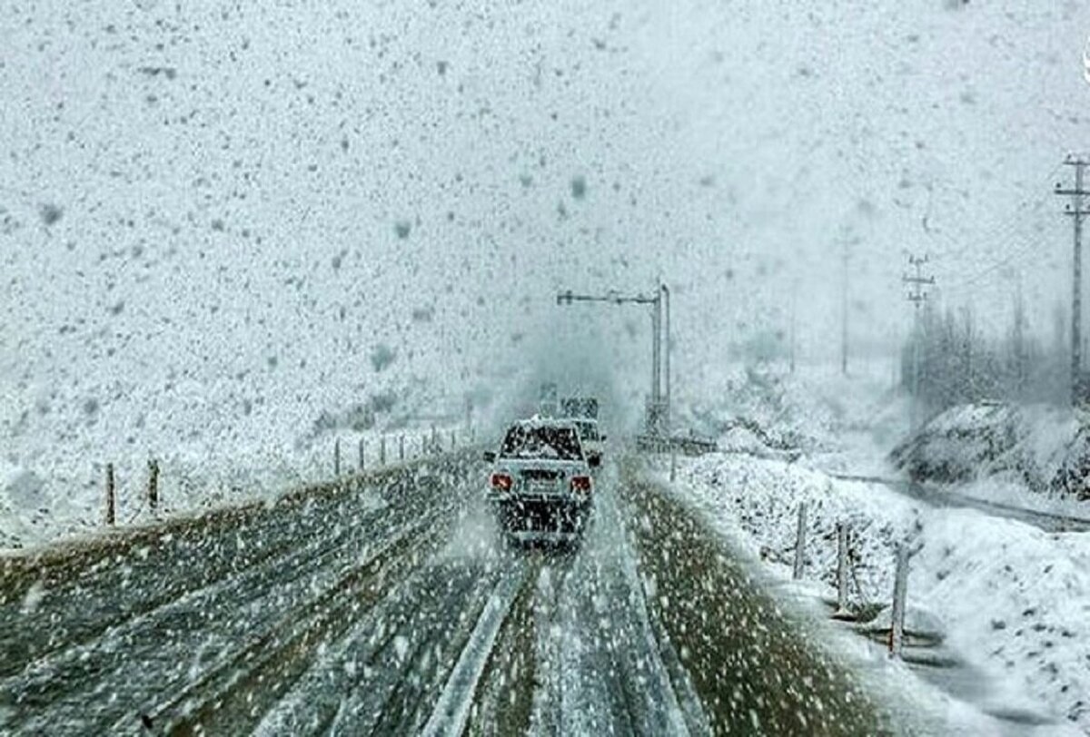 بارش برف و باران و مه‌گرفتگی در محور‌های خراسان رضوی و ۱۰ استان دیگر (چهارشنبه ۲۳ آبان ۱۴۰۳)