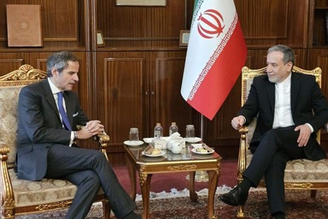 آغاز رایزنی گروسی با عراقچی در تهران آغاز رایزنی گروسی با عراقچی در تهران