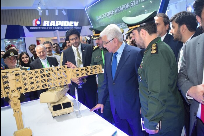 وزیر دفاع پاکستان: ما به دستاوردهای نظامی ایران افتخار میکنیم وزیر دفاع پاکستان: ما به دستاوردهای نظامی ایران افتخار میکنیم